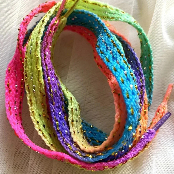 Set of 4 Pair Color Shoelaces Muticolor Designs Flat Laces 36 inches each - Picture 2 of 5